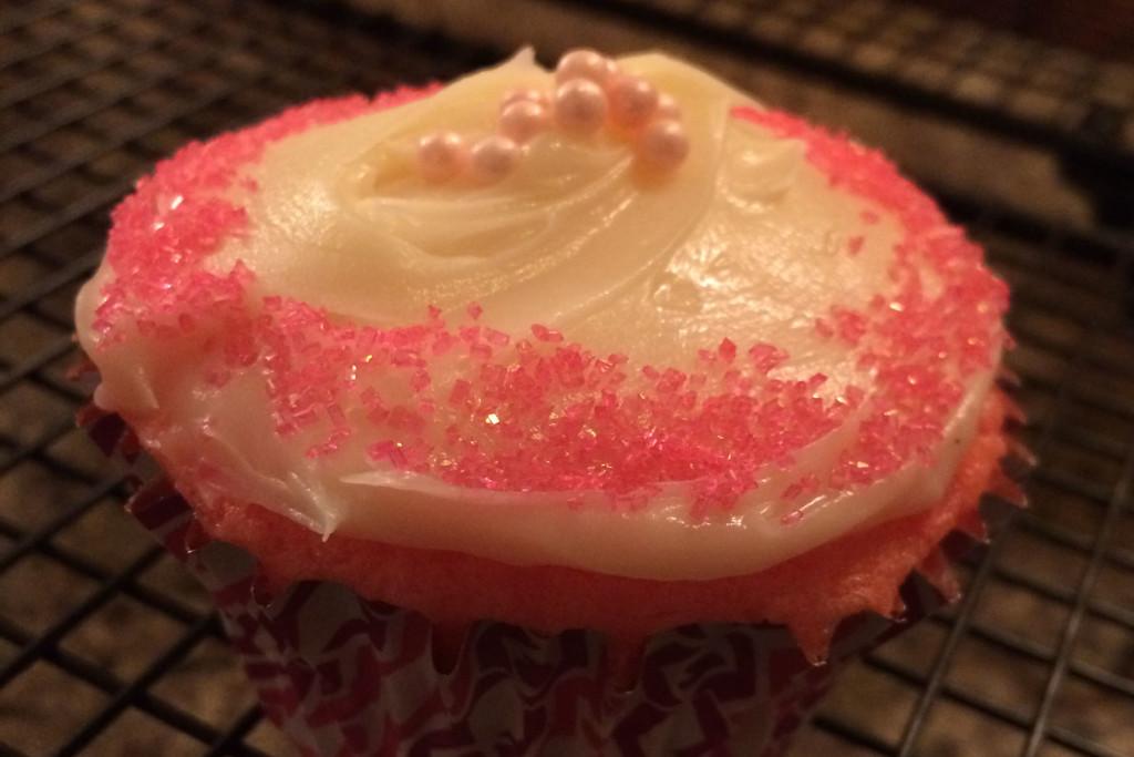Cooking Corner: Pink velvet cupcakes