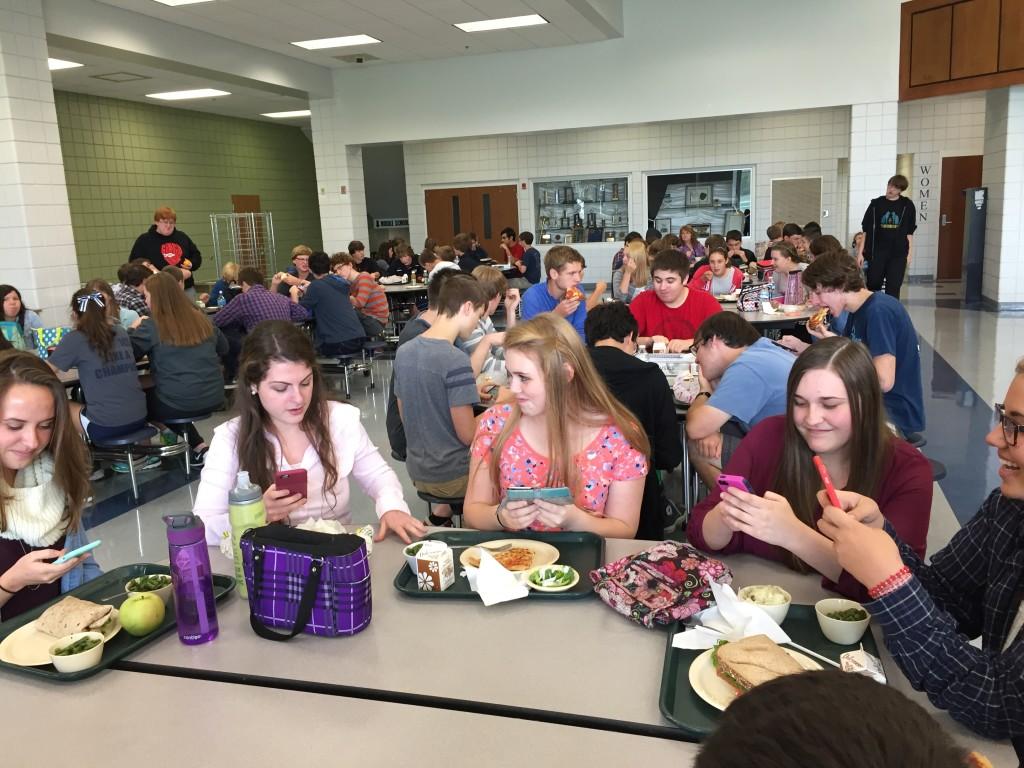 Schools take a bite out of seniors lunch time