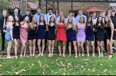 Freshman celebrate Homecoming last year by putting together a Foco  they got dressed up and went out to dinner, since there was no dance. Photo courtesy of Alyvia Kato.