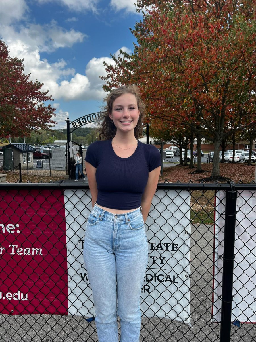 Cassidy+Predieri%2C+daughter+of+Shelly+and+Craig+Predieri%2C+is+a+candidate+for+Homecoming+queen.+She+is+a+member+of+the+field+hockey+team+who+will+be+attending+college+to+major+in+medicine.