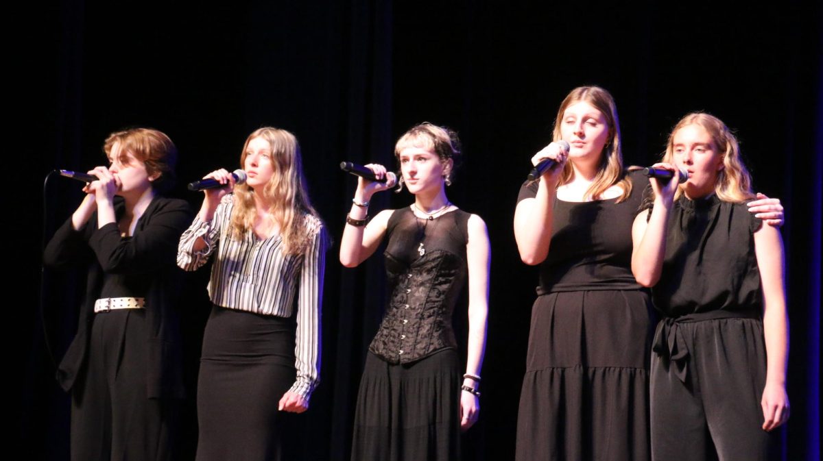 Abbie Shapiro (10), Nyah Painter (10), Elliott Smith (10), Iris Dorman (9) and Adaline Henshaw (9) share the spotlight while performing with the Ace-appellas. The GHS Music Department Awards Night featured performances by a variety of music groups and the presentation of awards, followed by the recognition of seniors in the Music Department.