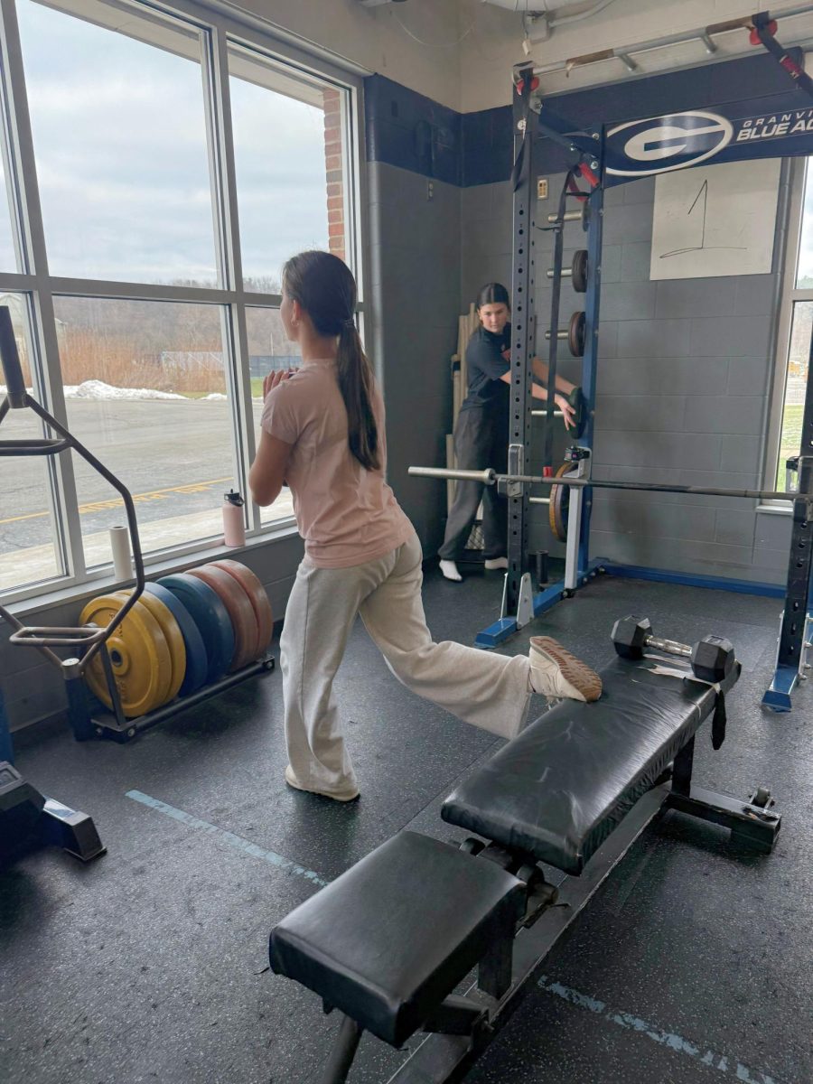 Blue Aces spend their off season in the weight room