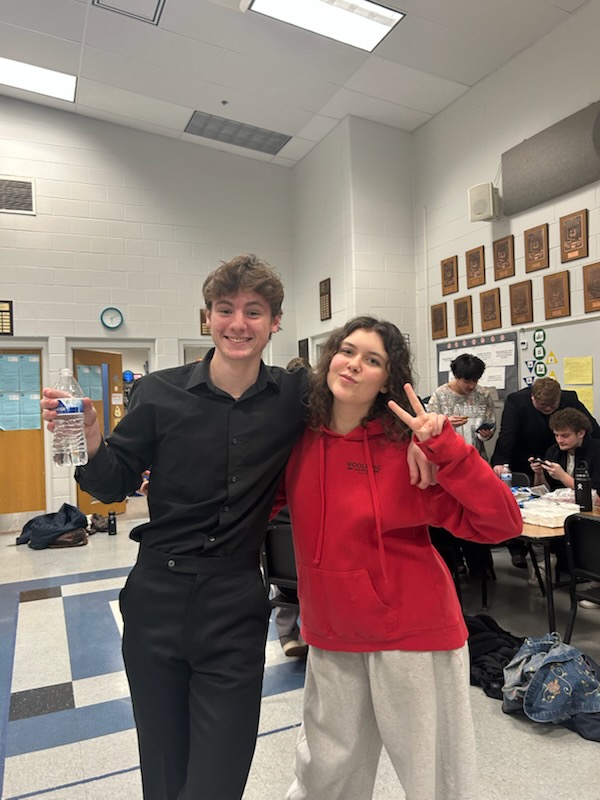 Sophomores Grant Timmons and Gigi Stone pose together for a picture in the choir room. The two are good friends in the arts!